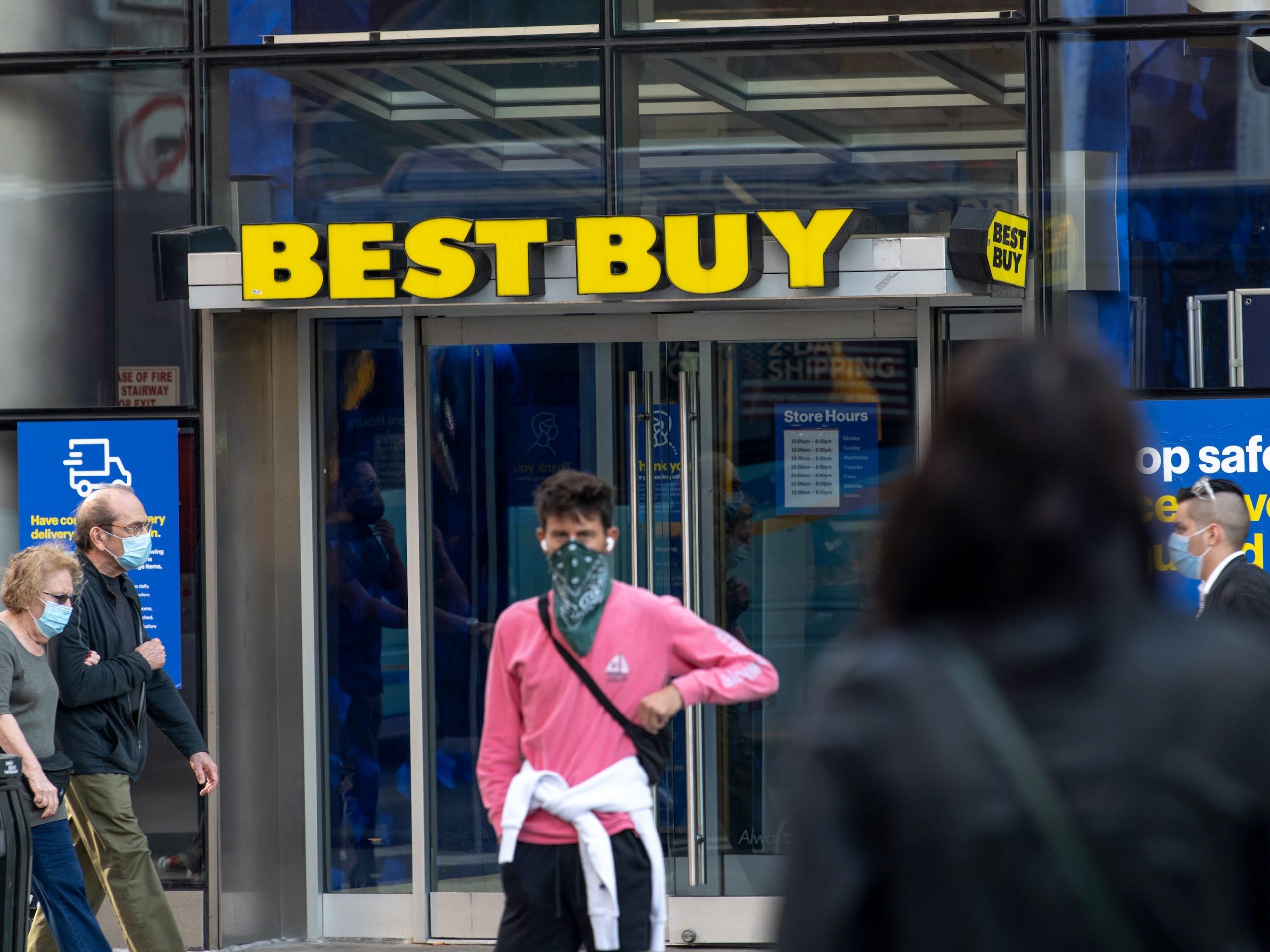 Best Buy is quietly closing US stores across 4 states