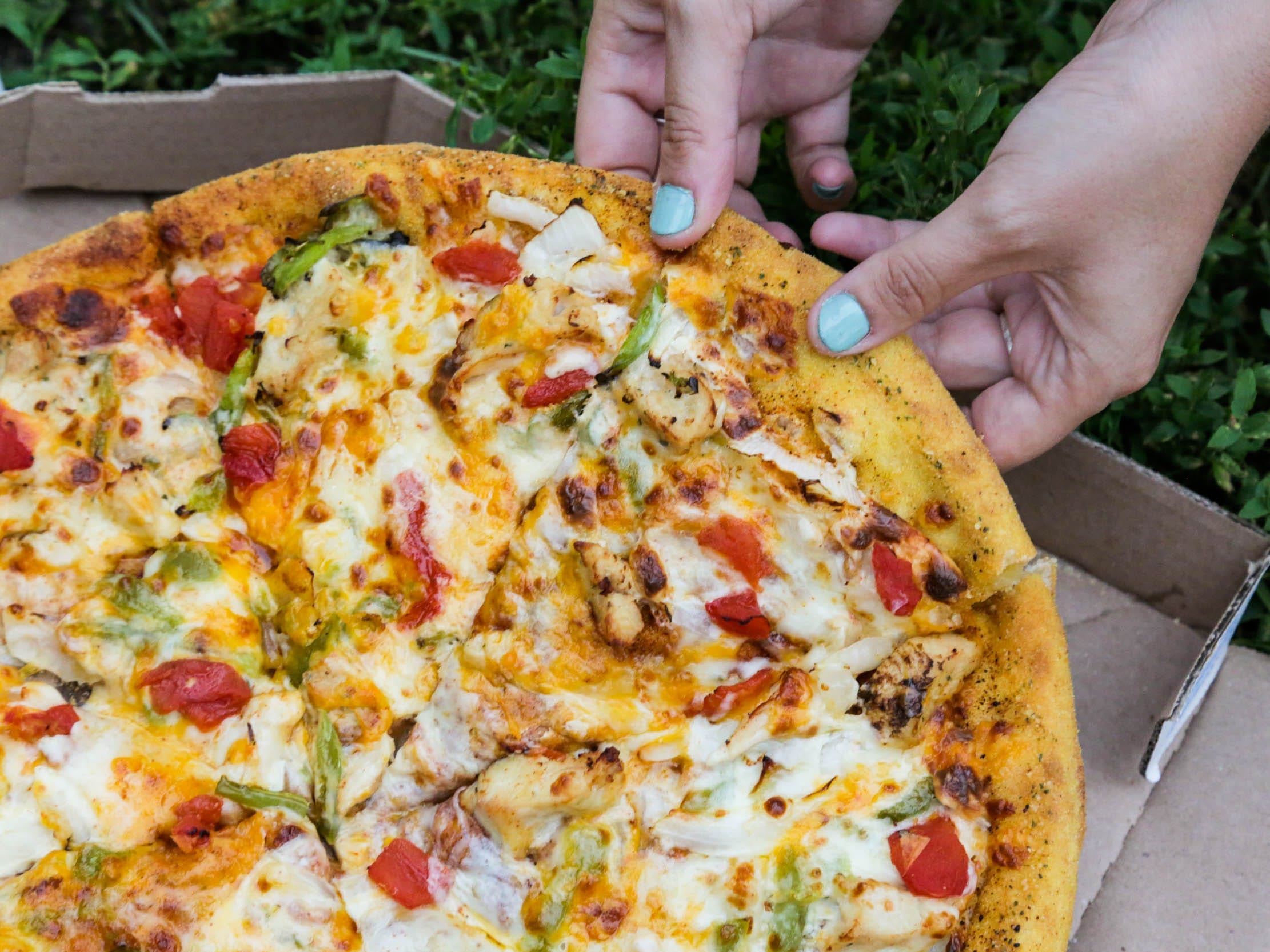 Dominos Cheeseburger Pizza Taco Pizza 9