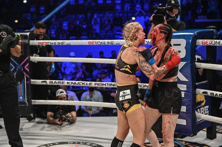 Two American women received a standing ovation after their Bare Knuckle