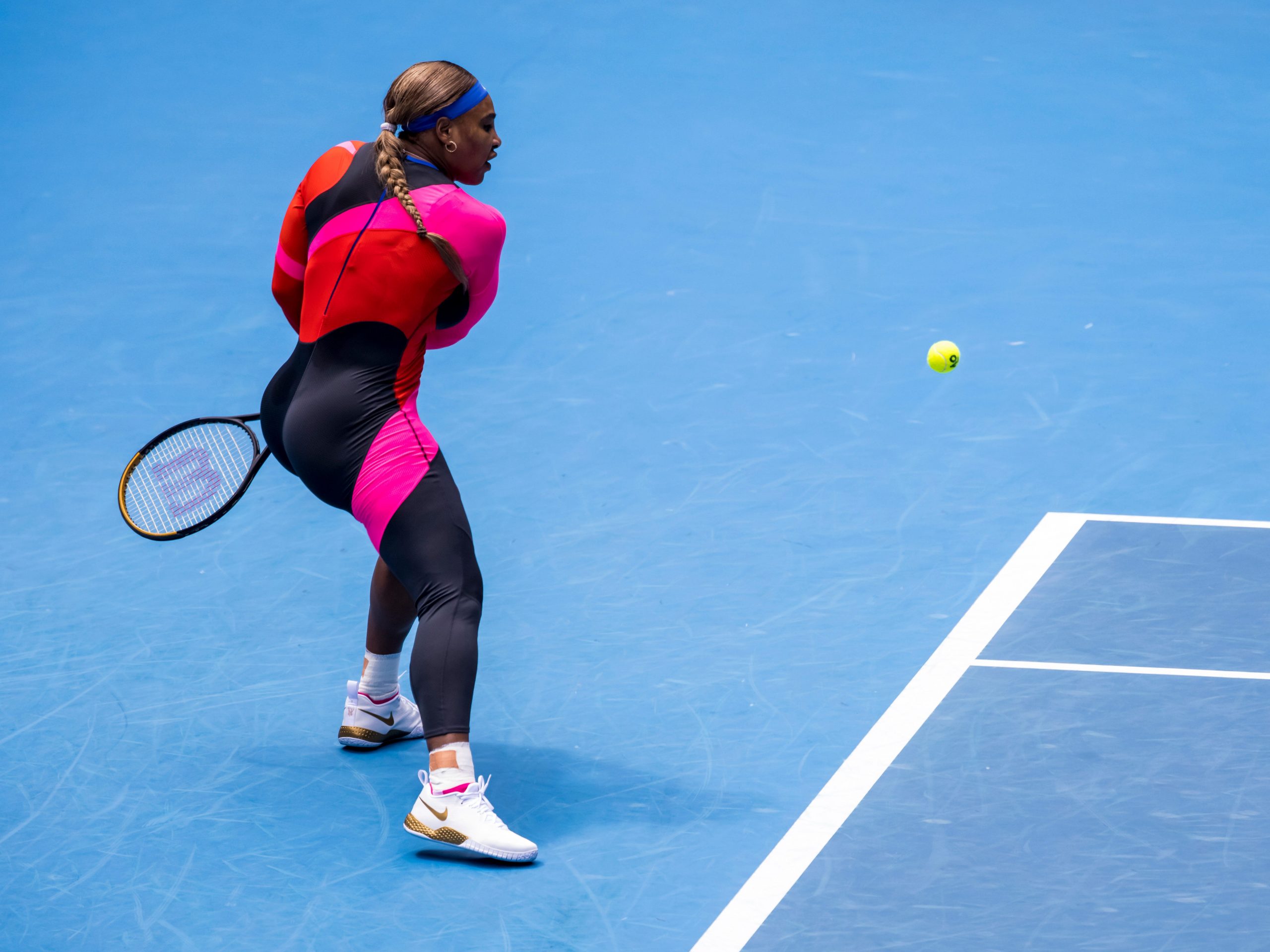 Serena Williams asymetric catsuit side