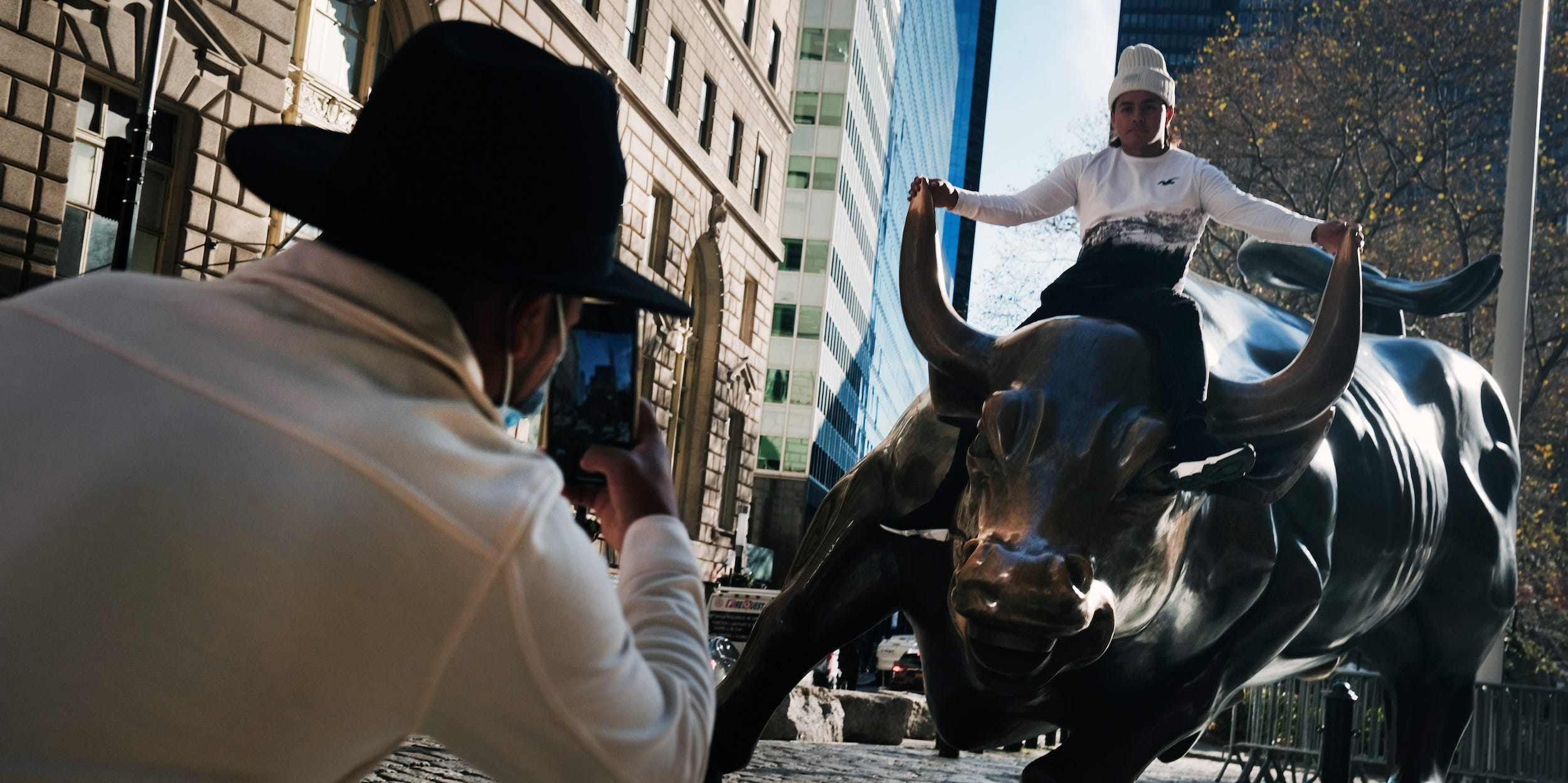 Wall Street NYSE Bull