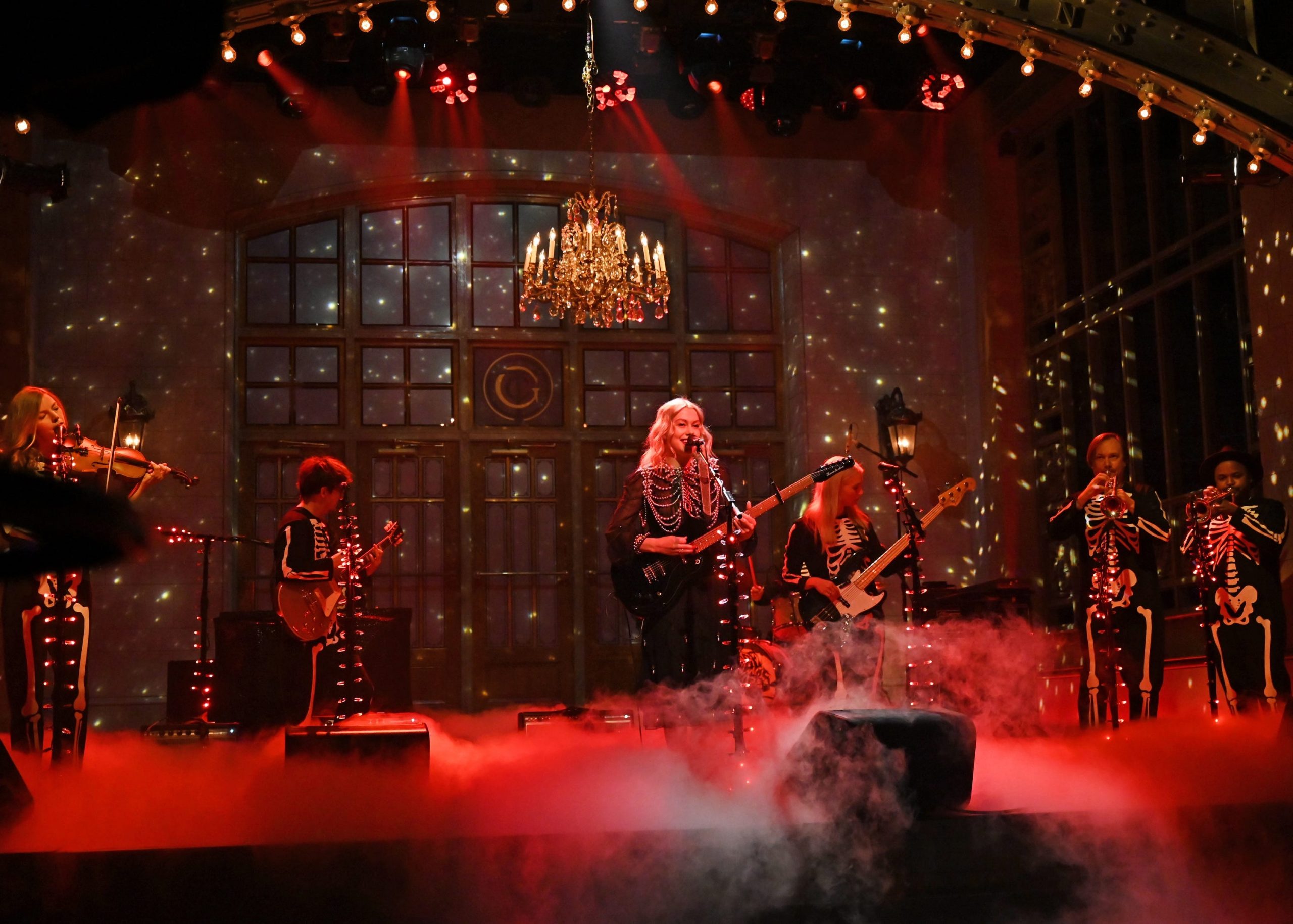 phoebe bridgers snl