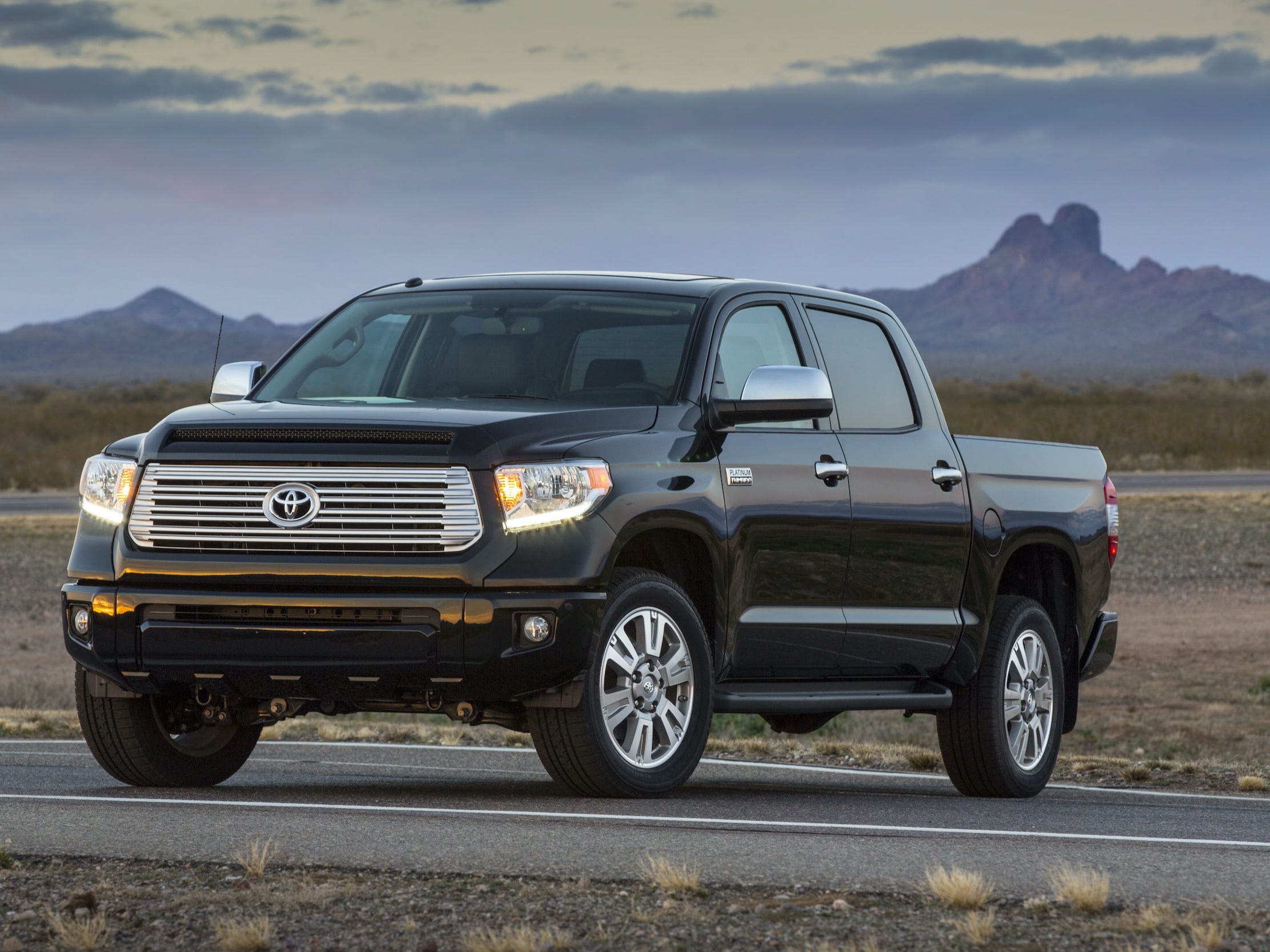 2014 2017 toyota tundra crewmax