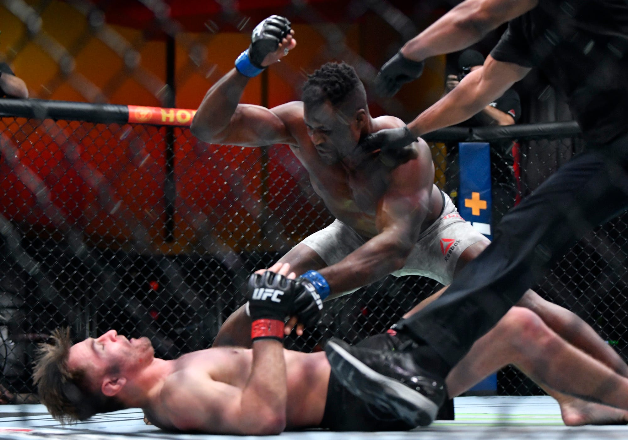 Francis Ngannou Knocks Out Stipe Miocic In A High Stakes Ufc Heavyweight Championship Fight 5531