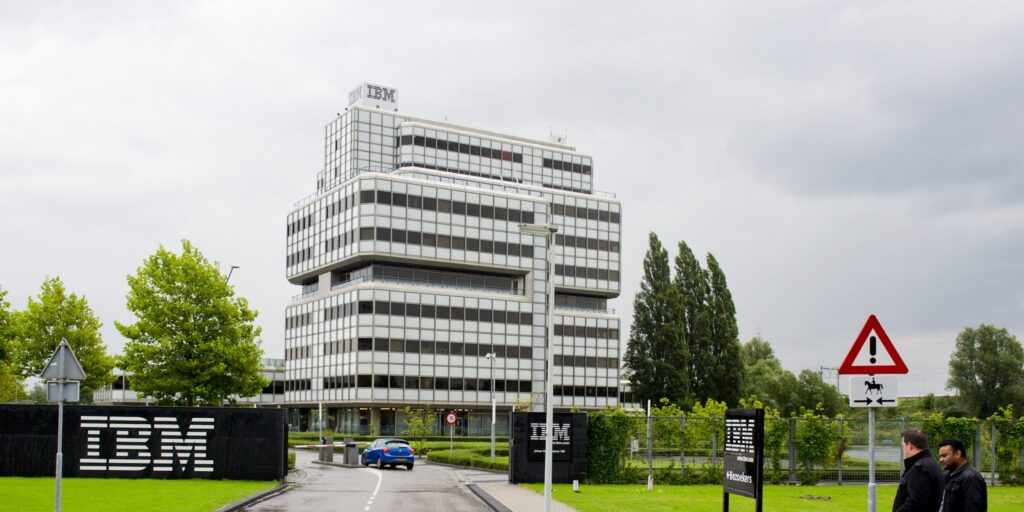 Het hoofdkantoor van IT-bedrijf IBM in Amsterdam.