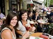 Een zomerdag op een terras