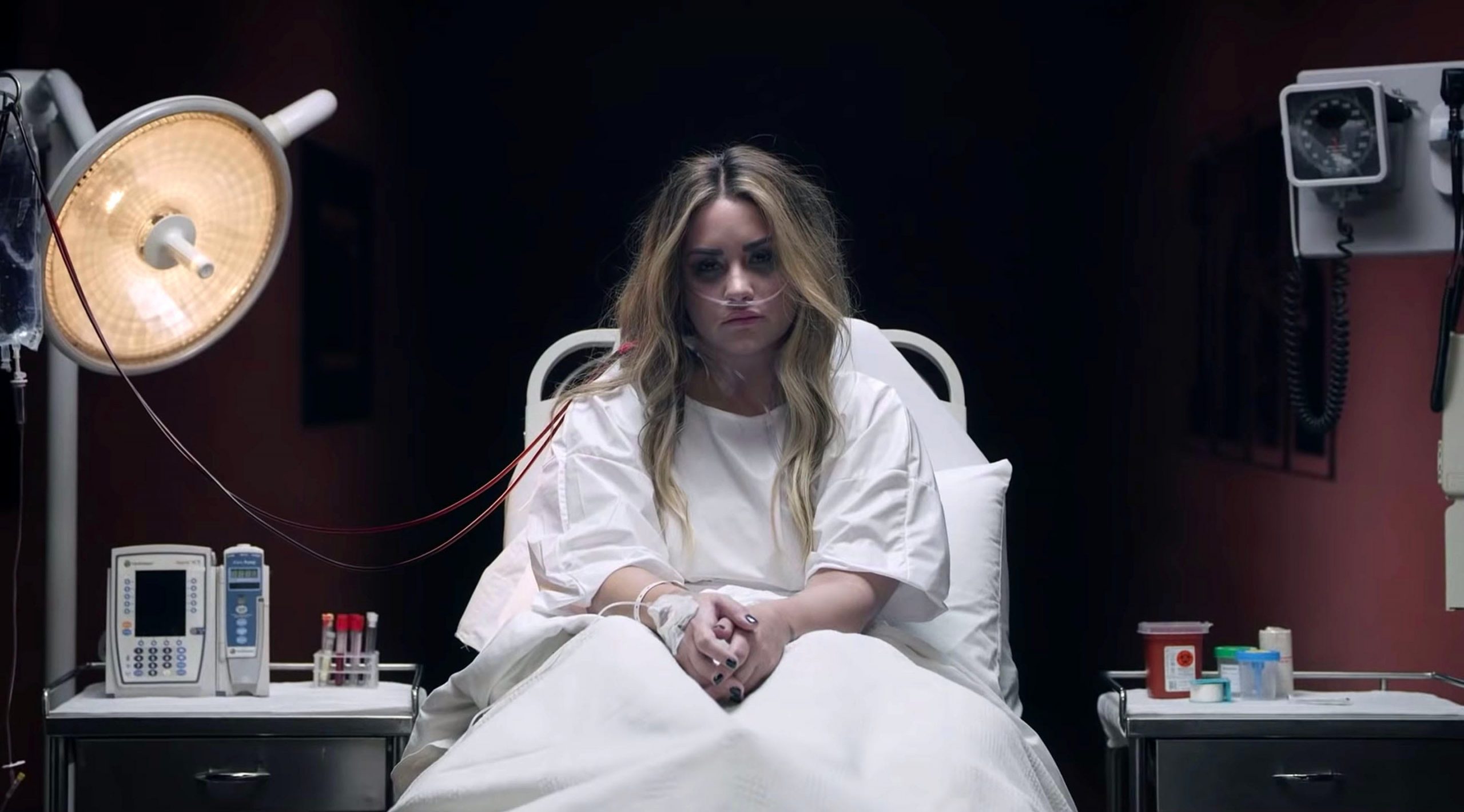 demi lovato dancing with the devil