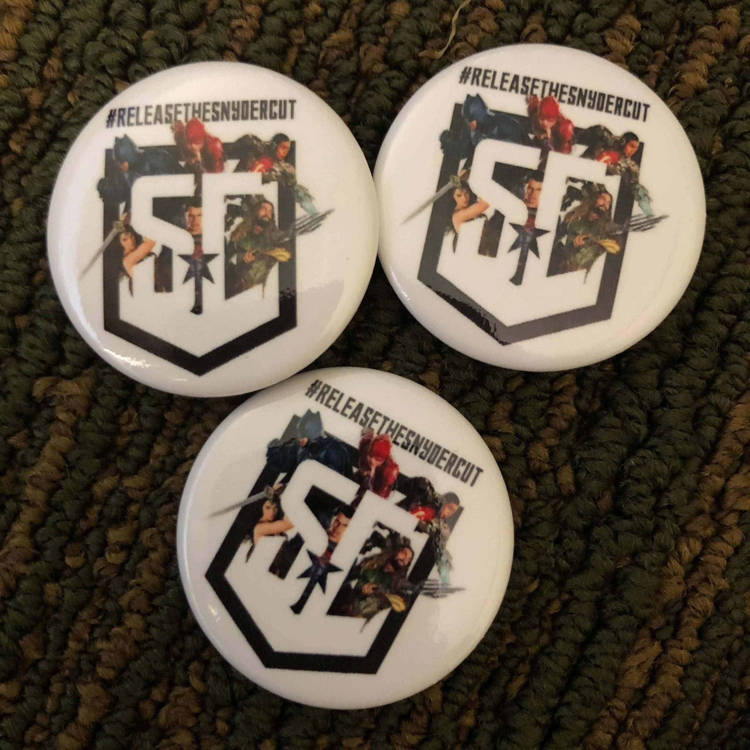 snyder cut comic con buttons