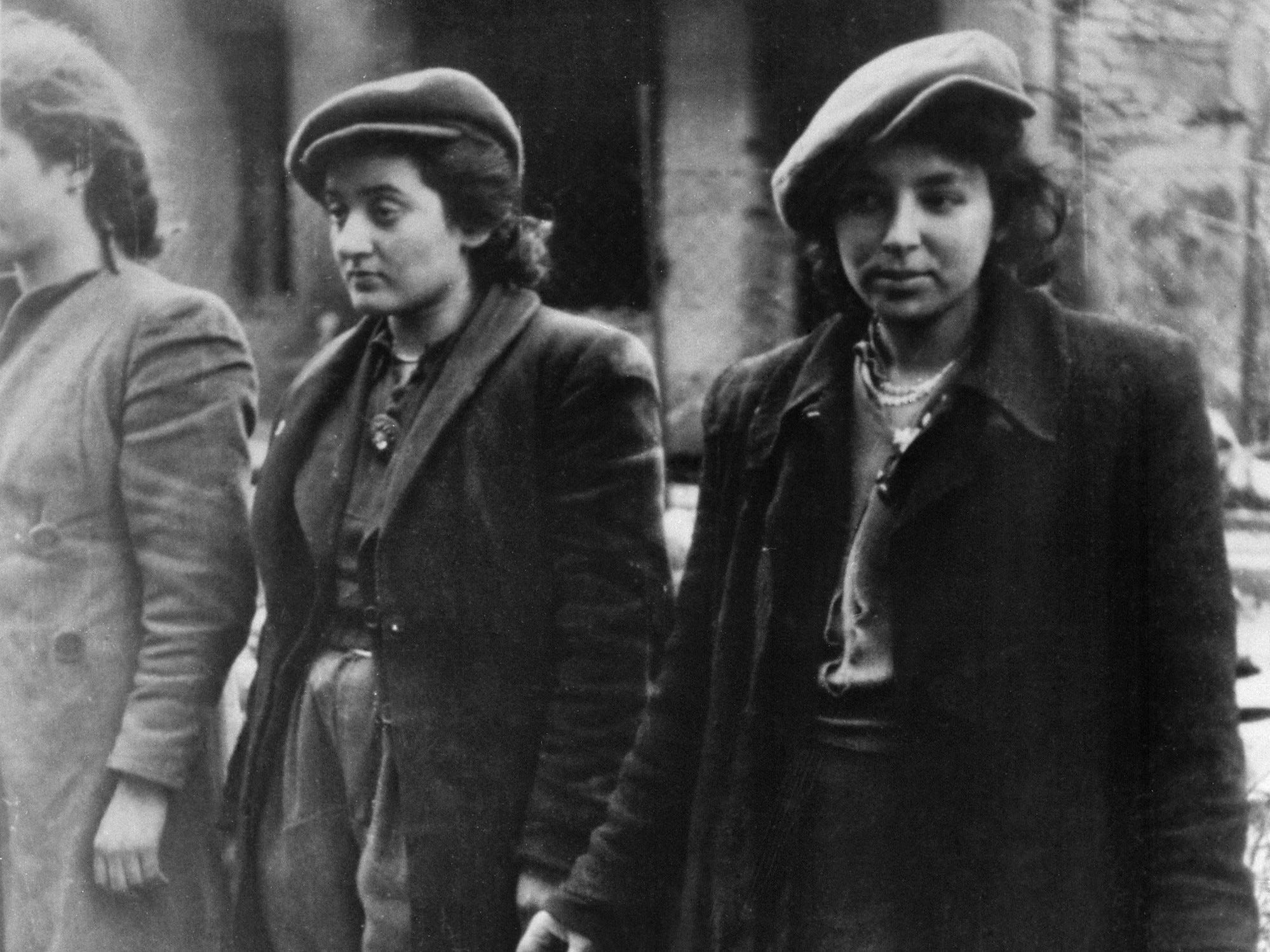 Warsaw ghetto uprising women Jewish resistance