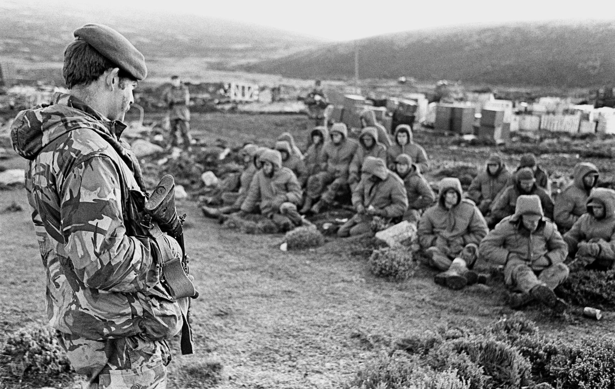 Argentina troops soldiers prisoners Falklands War