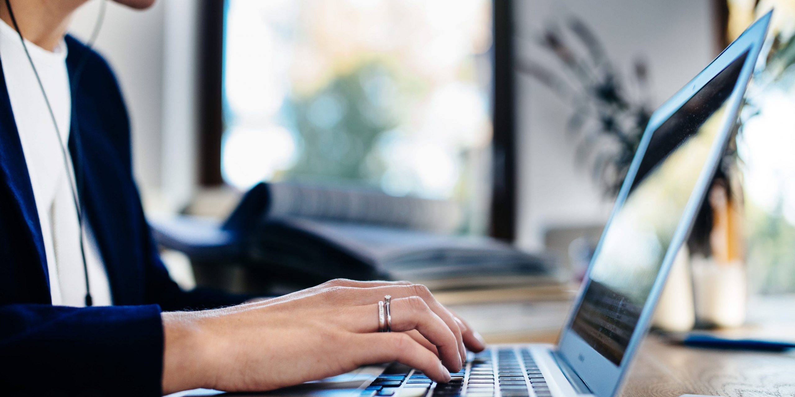 woman on laptop