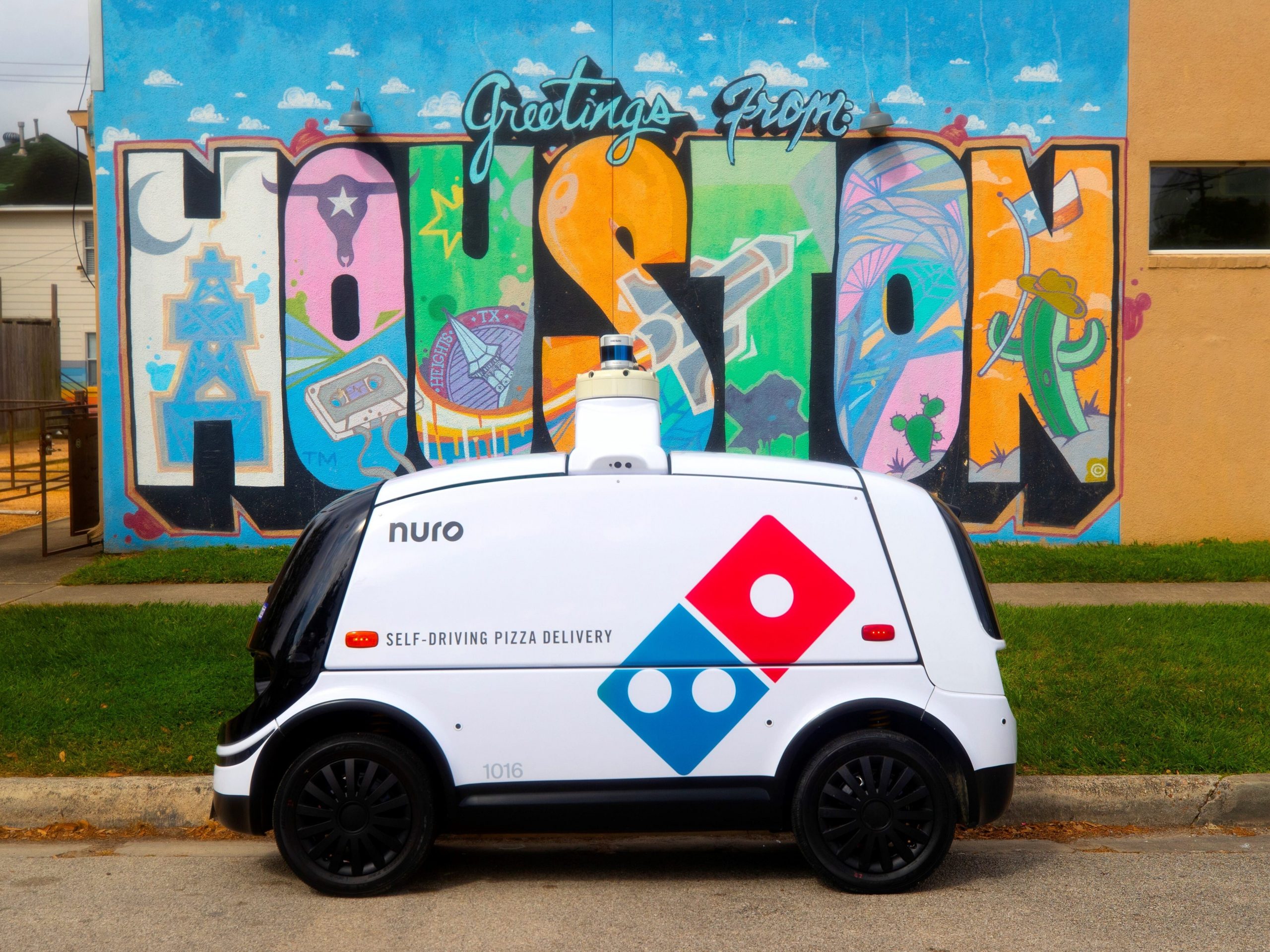 Domino's is launching autonomous pizza delivery with a tiny self
