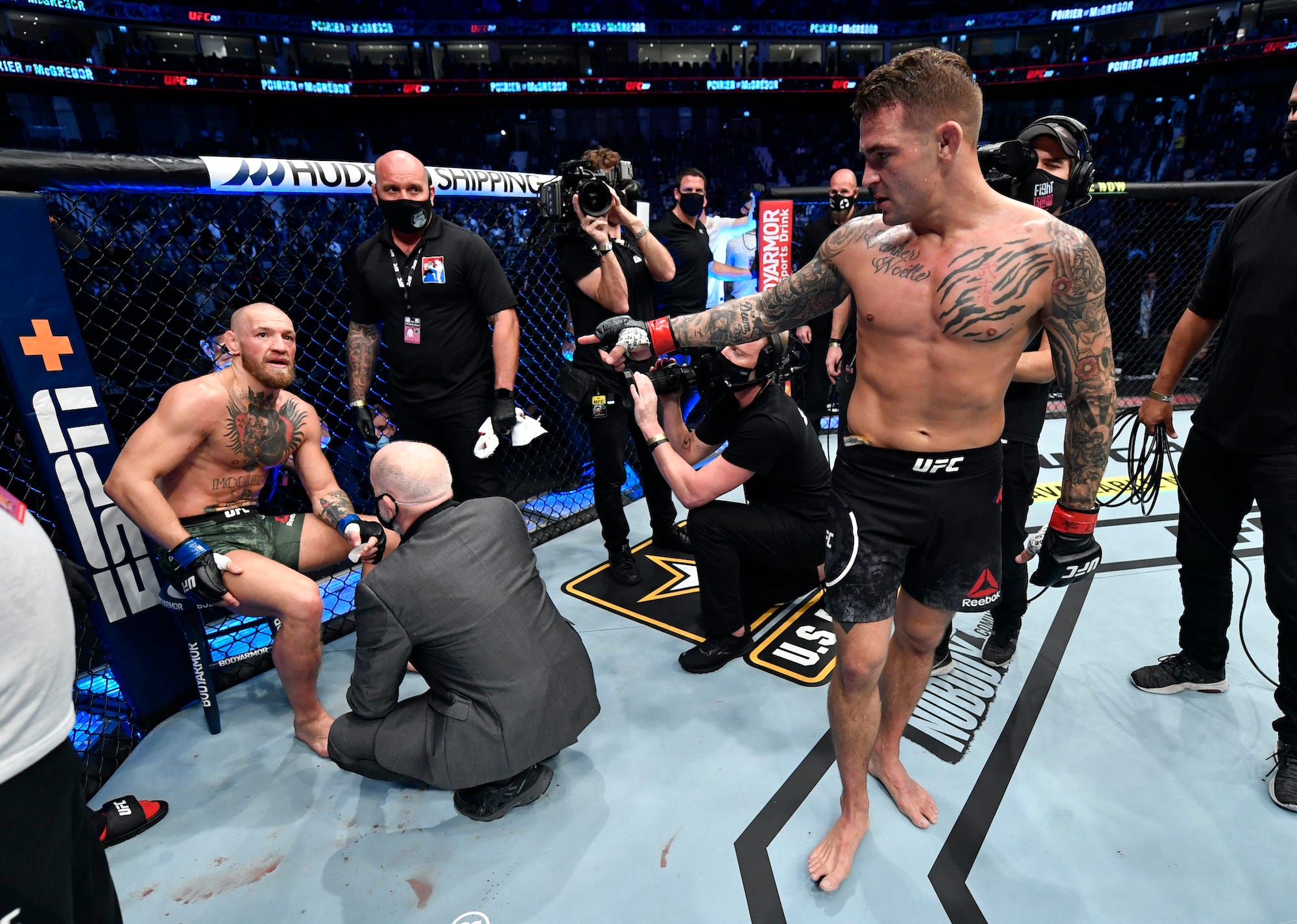 Conor McGregor beaten by Dustin Poirier