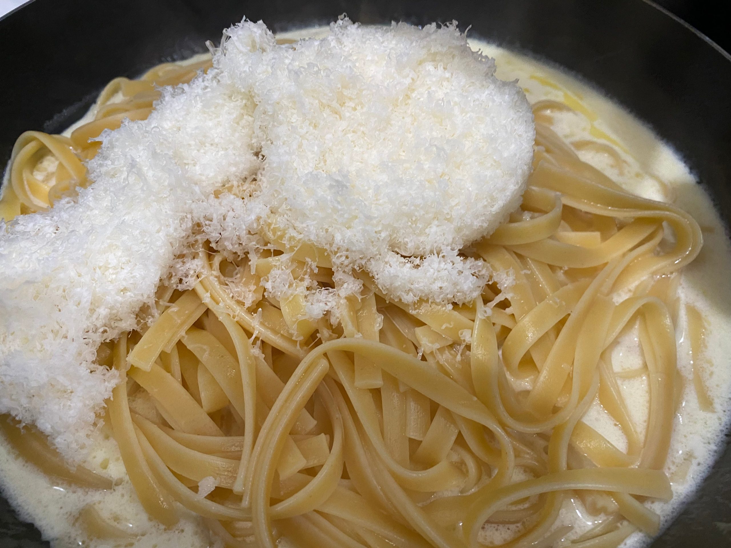 Giada fettuccine alfredo