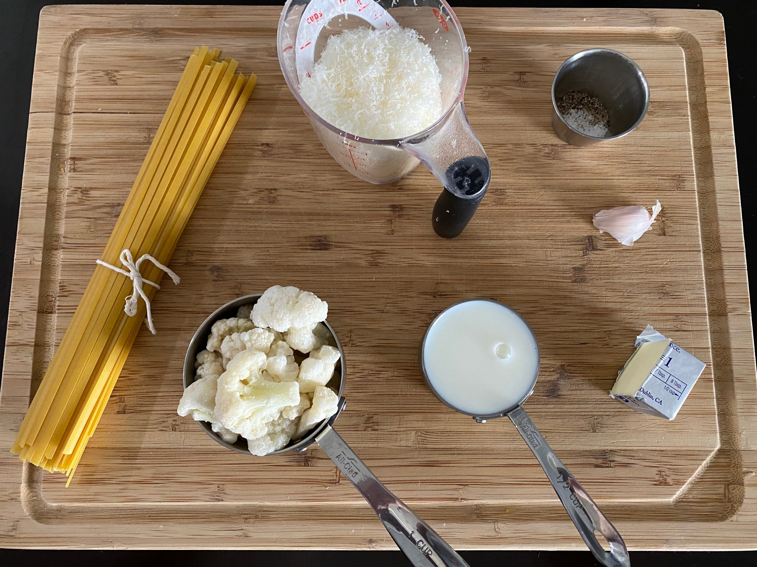 Katie Lee fettuccine alfredo