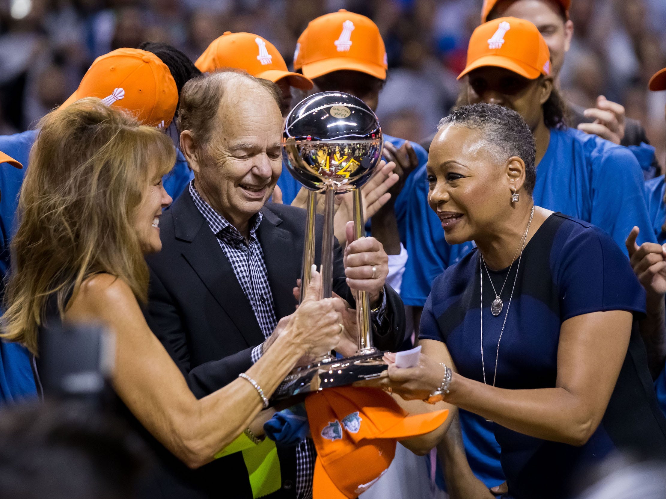glen taylor lynx championship.JPG