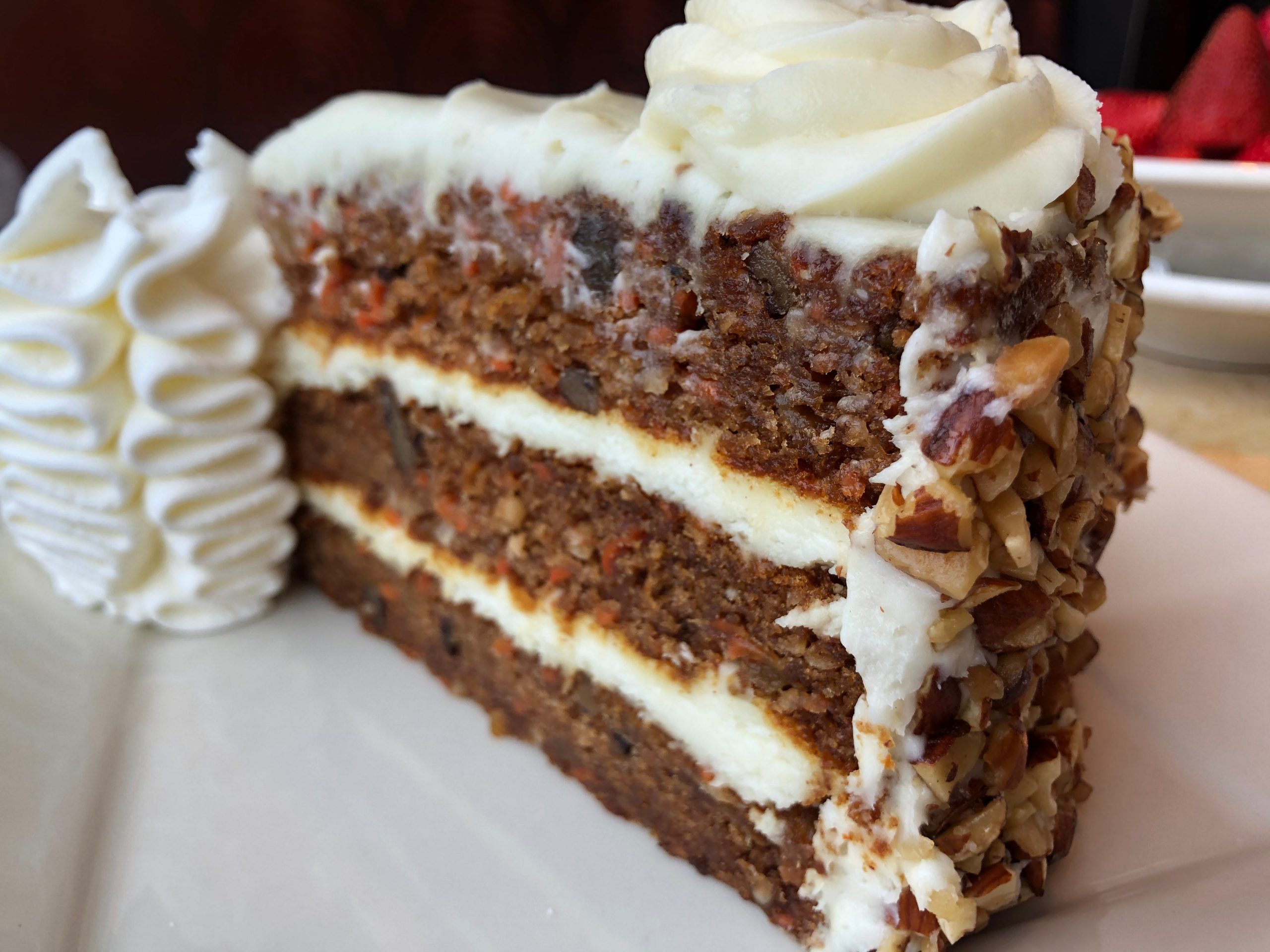 cheesecake factory carrot cake