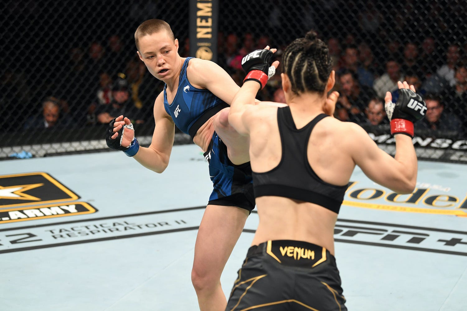 Thug Rose head kick
