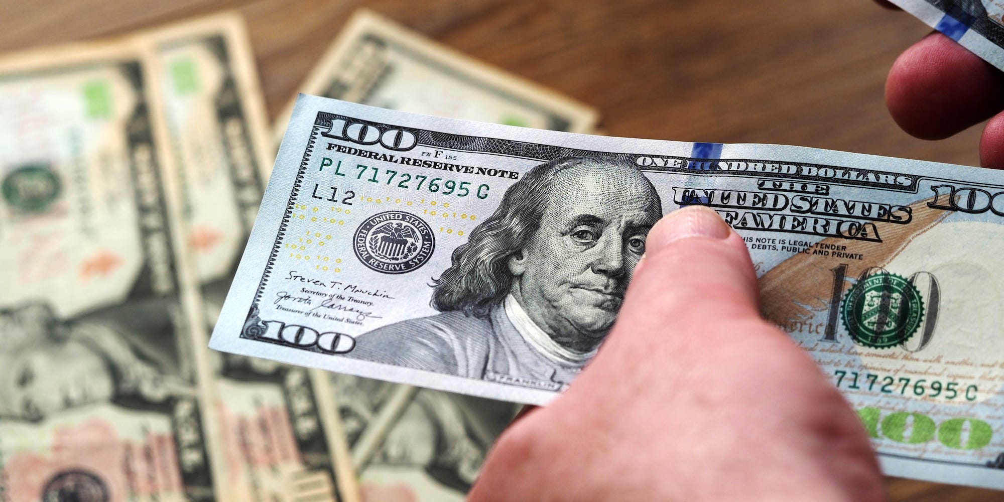 $100 bills
