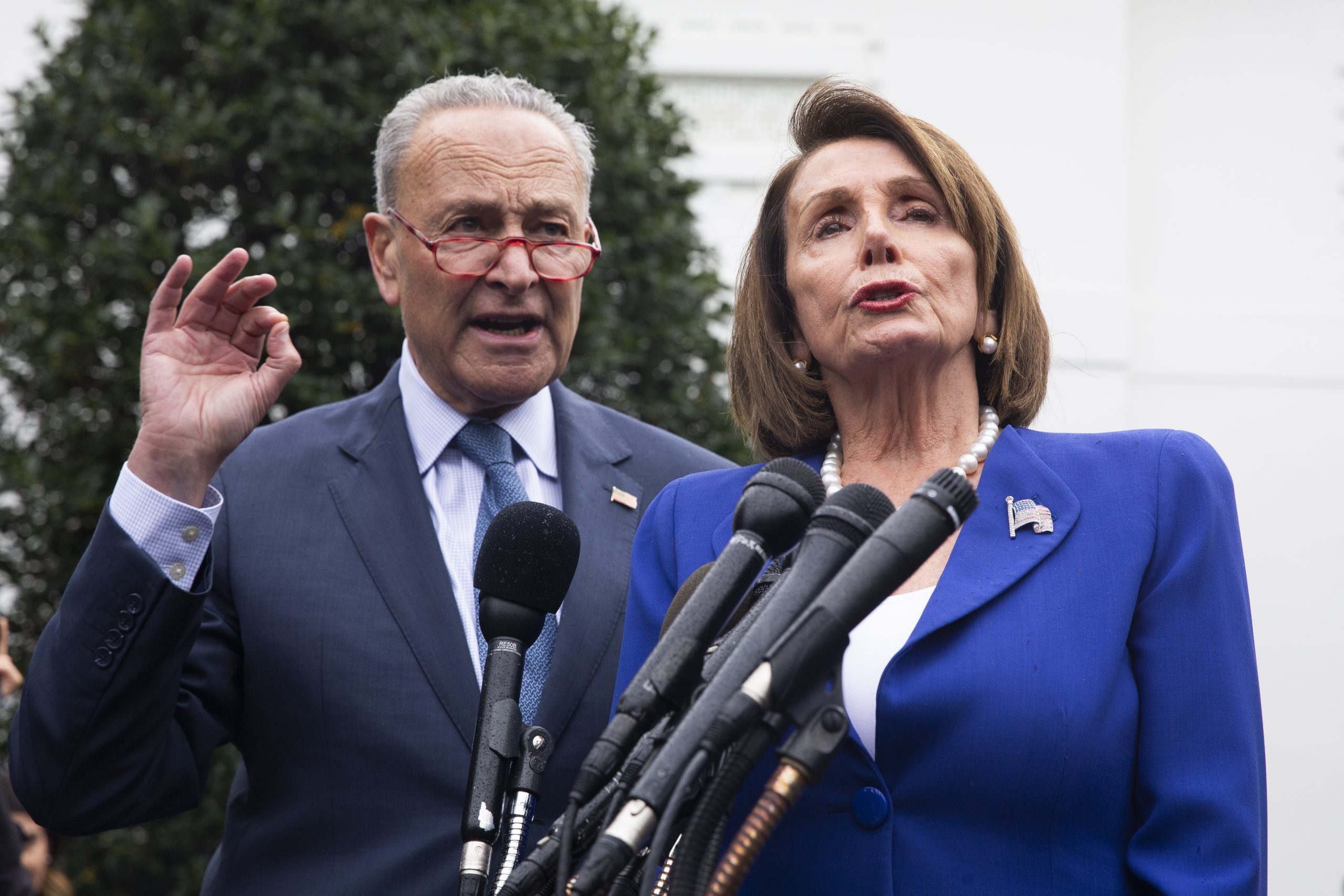 Leiders van de Democratische Partij Chuck Schumer en Nancy Pelosi. Foto: EPA/Michael Reynolds