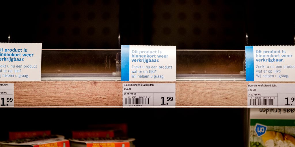 Lege kaasschappen bij Albert Heijn