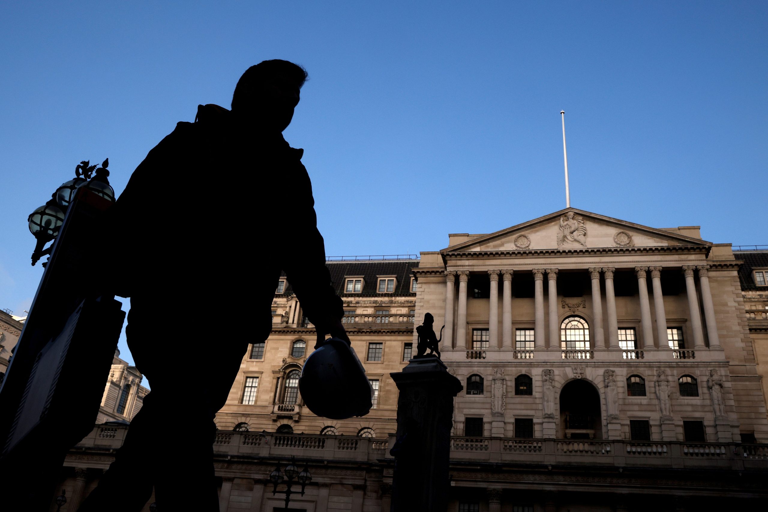 2021 04 29T130216Z_1_LYNXMPEH3S0U4_RTROPTP_4_BRITAIN BOE.JPG