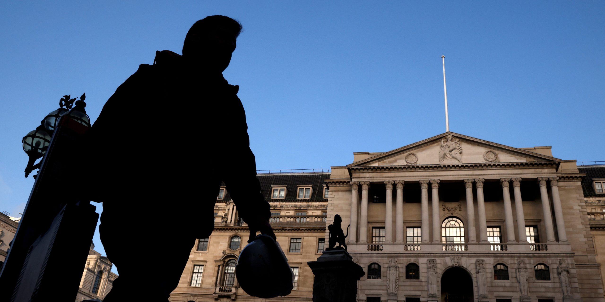 2021 04 29T130216Z_1_LYNXMPEH3S0U4_RTROPTP_4_BRITAIN BOE.JPG