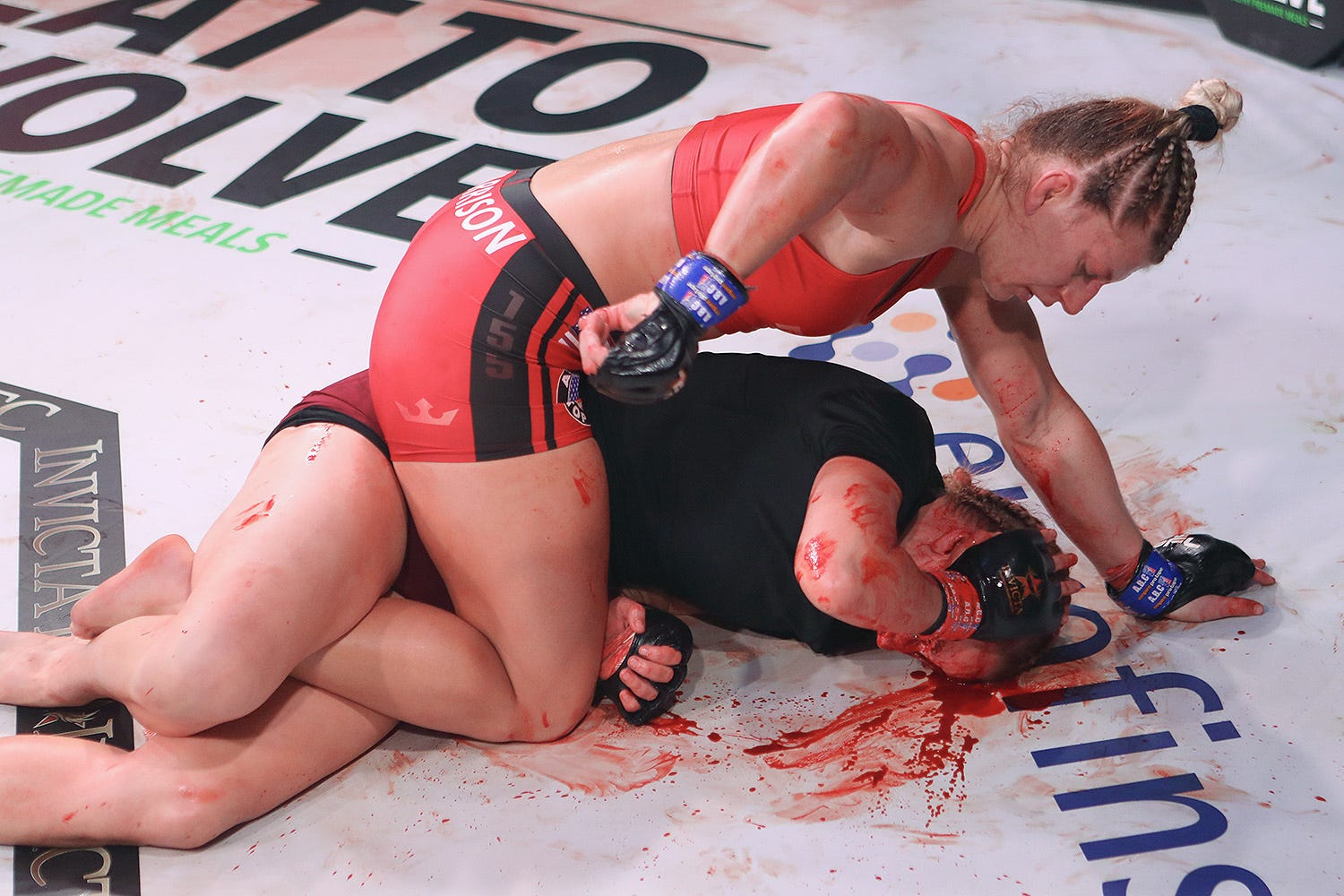 Kayla Harrison, blood, Invicta 43