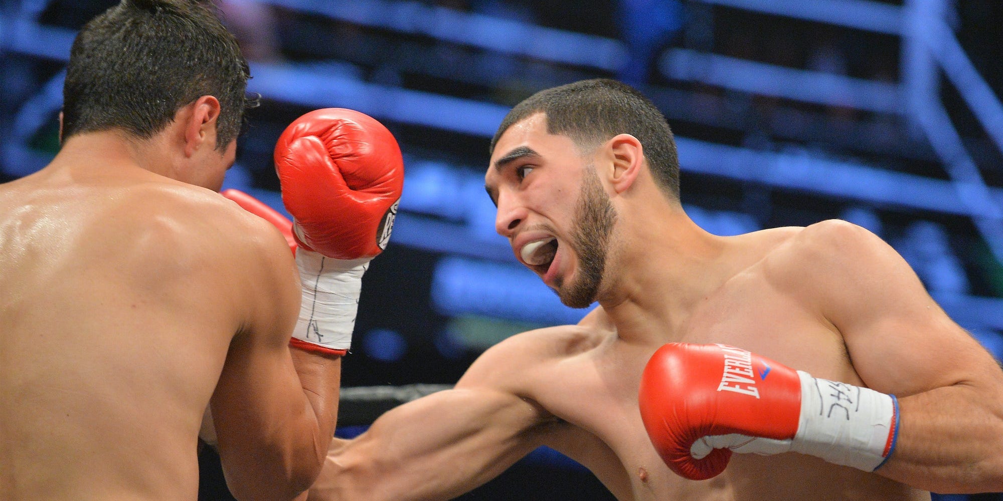 Xavier Martinez boxing