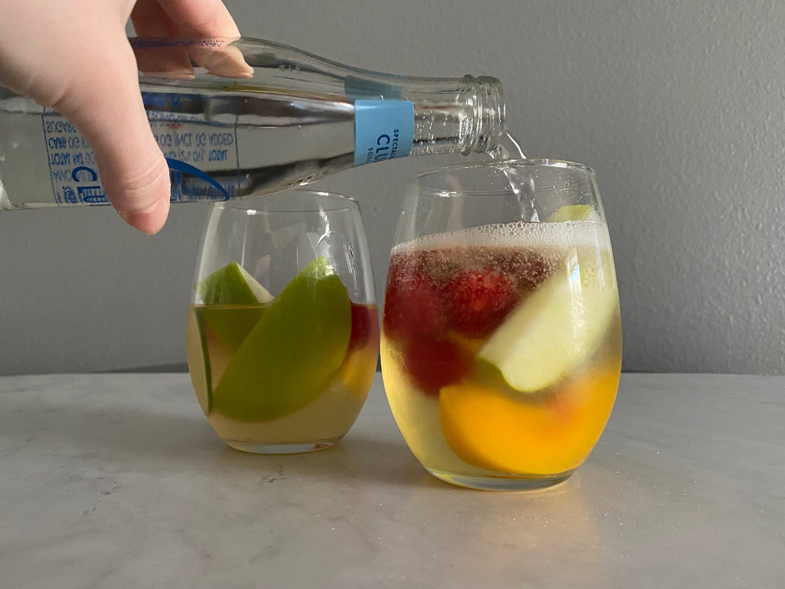 Rachael Ray sangria pouring club soda