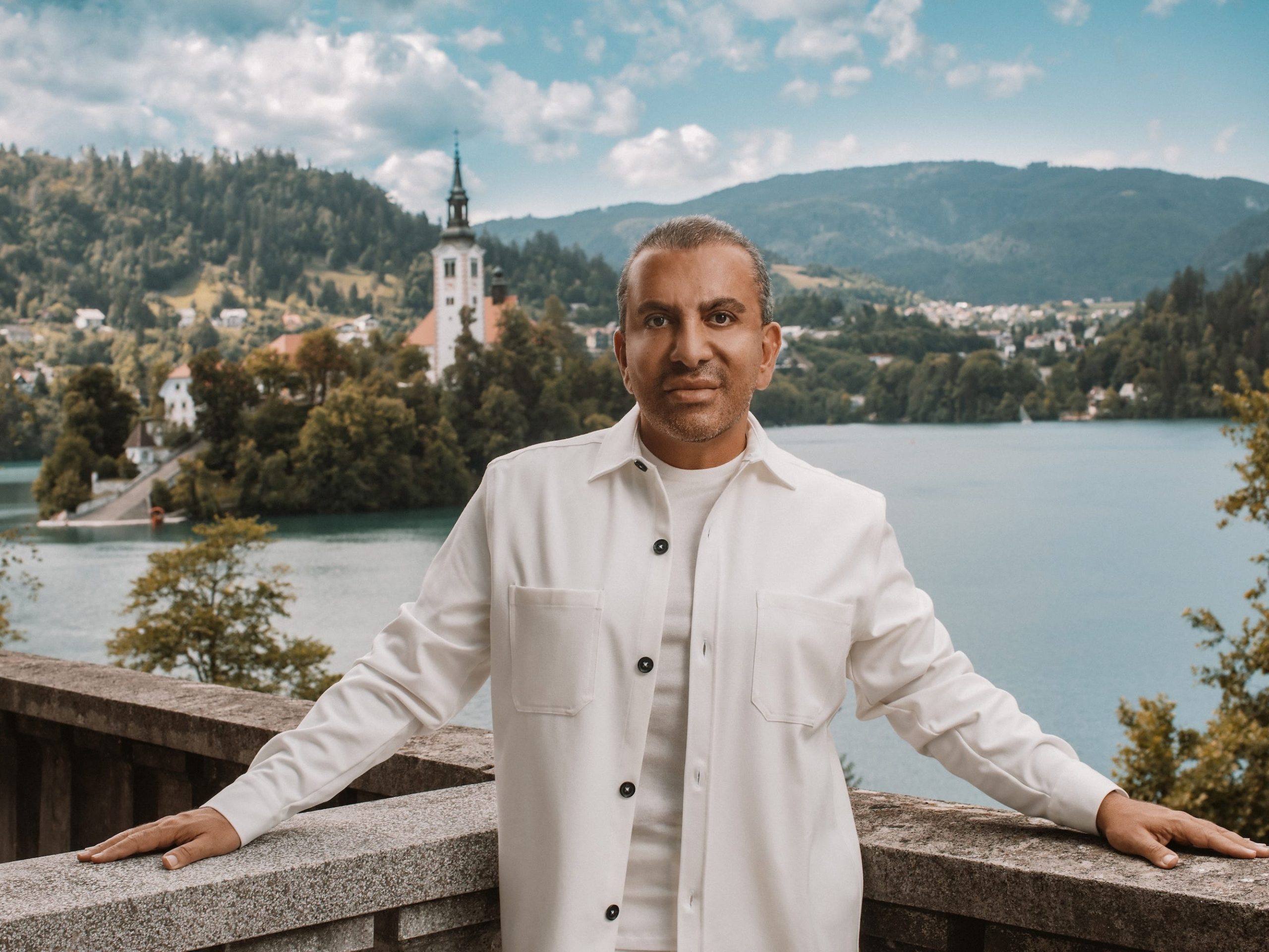 Ali Bakhtiar