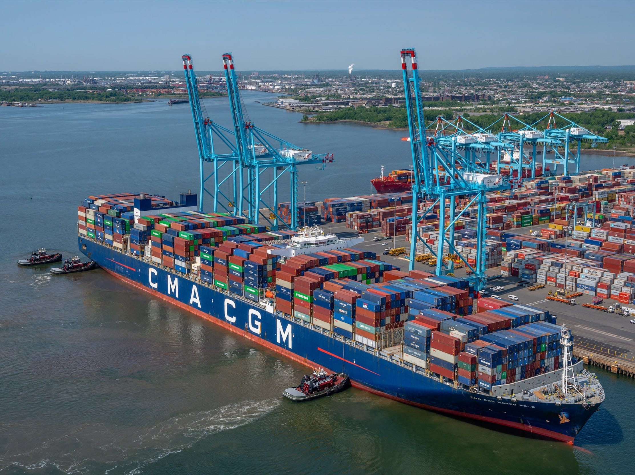 CMA CGM Marco Polo arrival