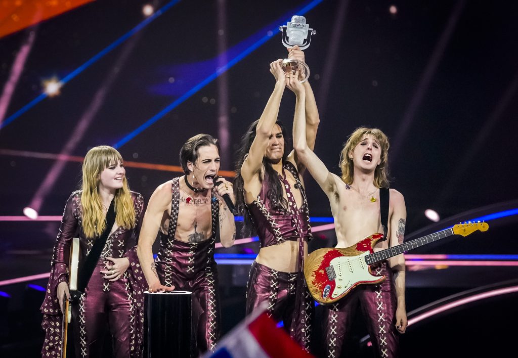 De band Måneskin heeft namens Italië het songfestival gewonnen.