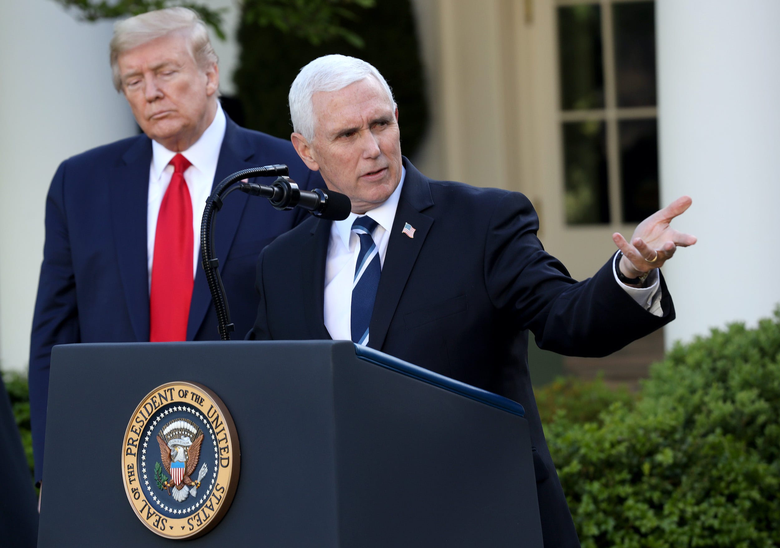 Pence Trump coronavirus event