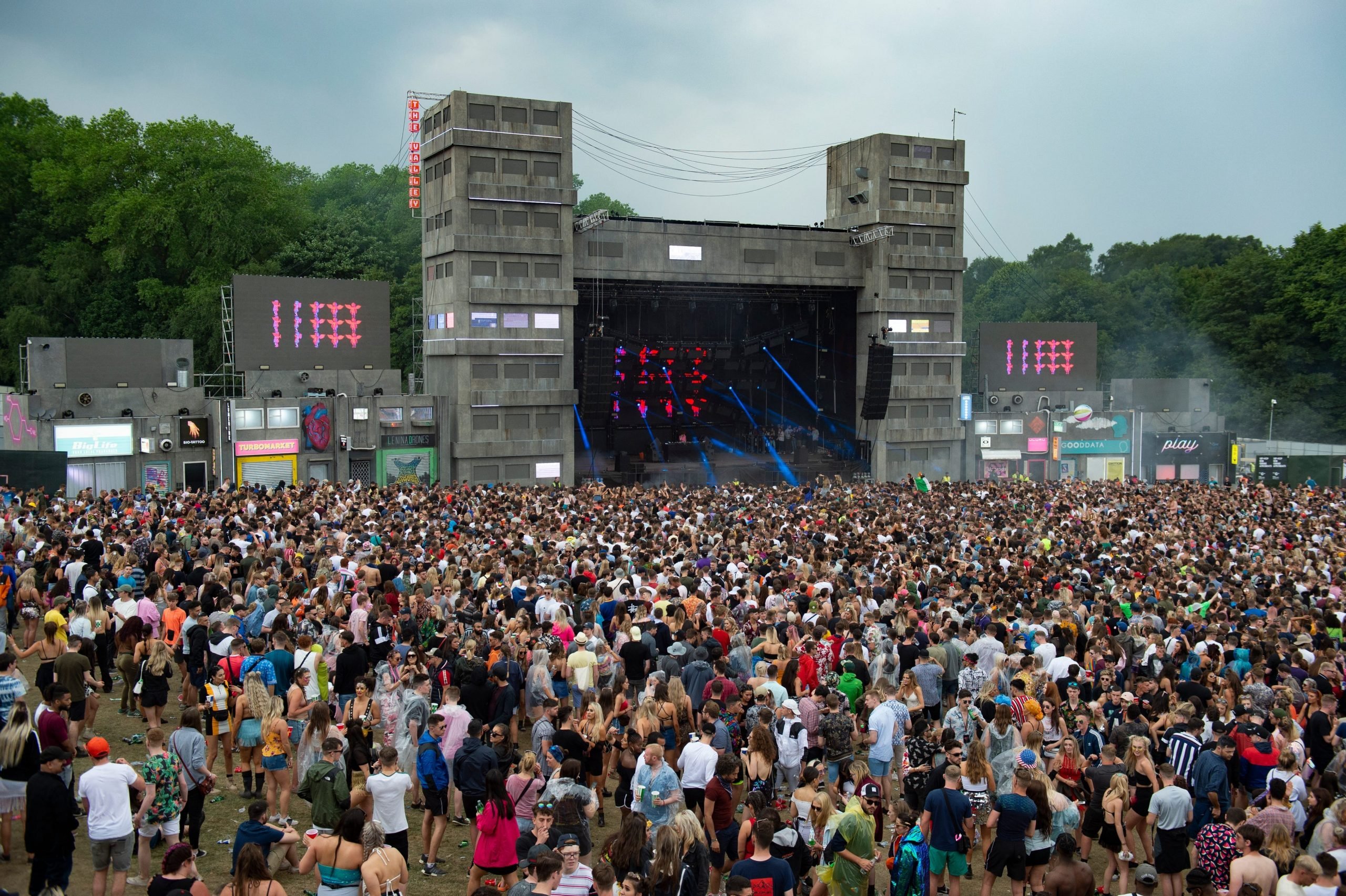 Manchester Parklife festival big crowd 2018