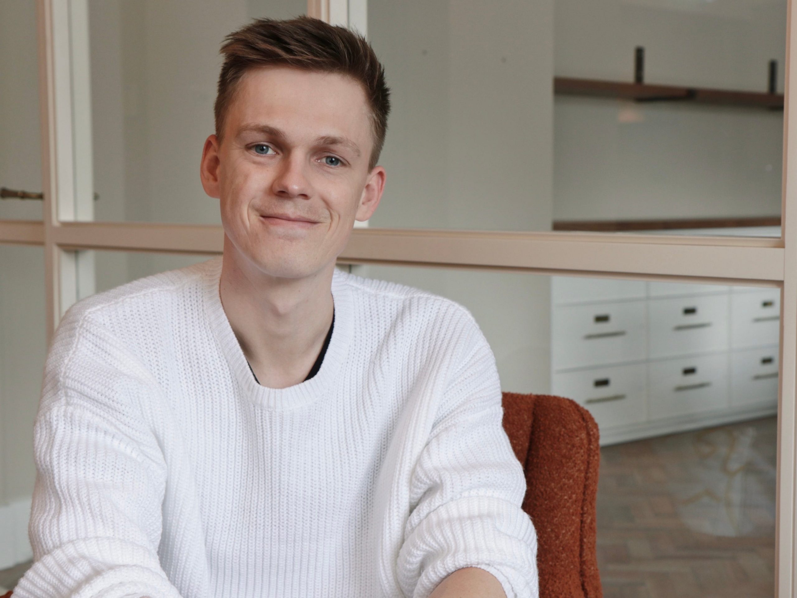 Caspar Lee