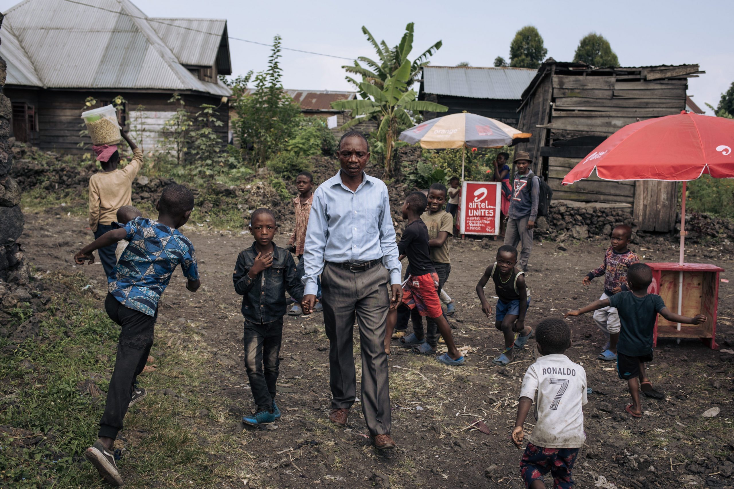 Dad with running kids 20