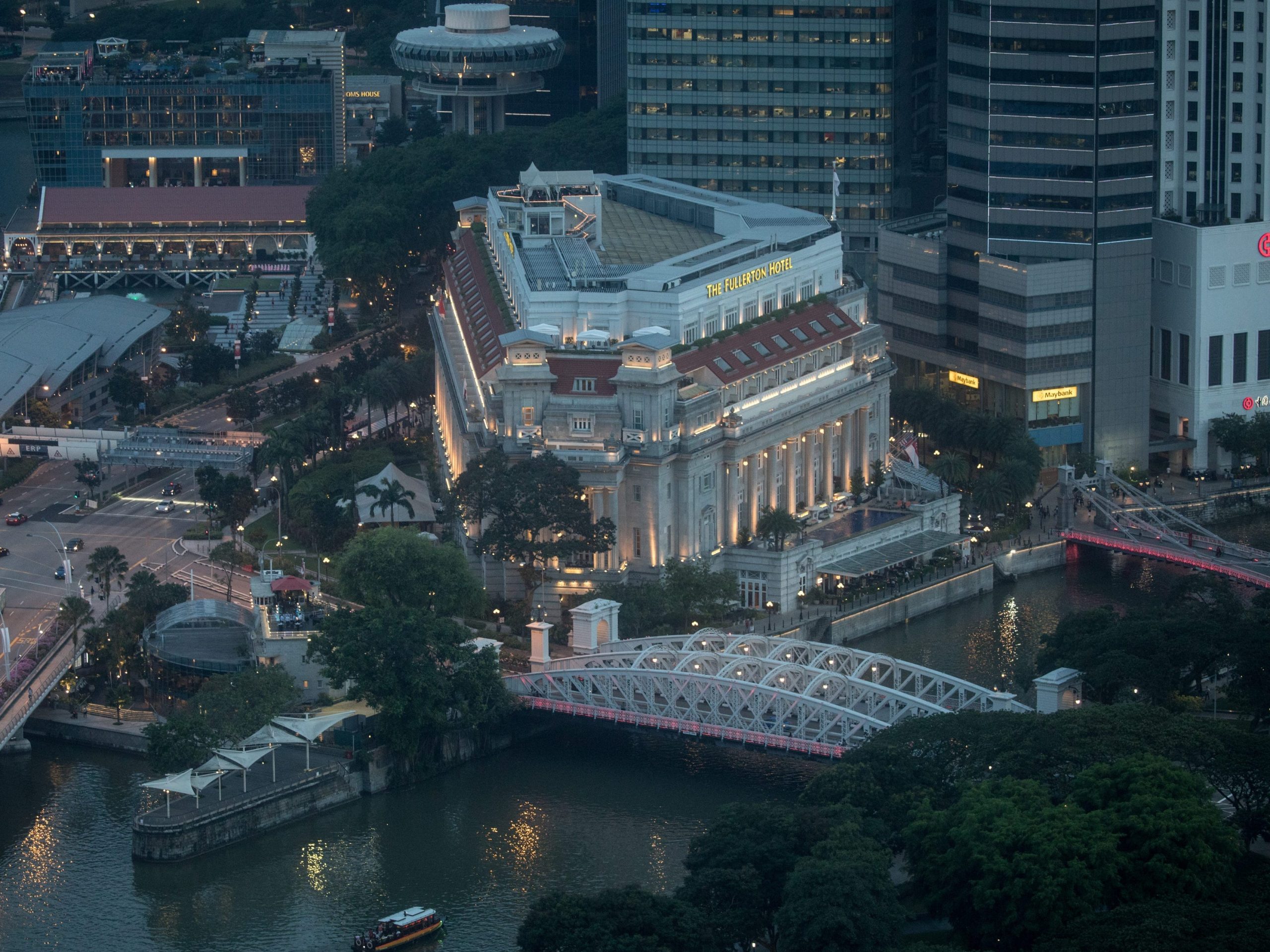 Fullerton Hotel Singapore aerial view