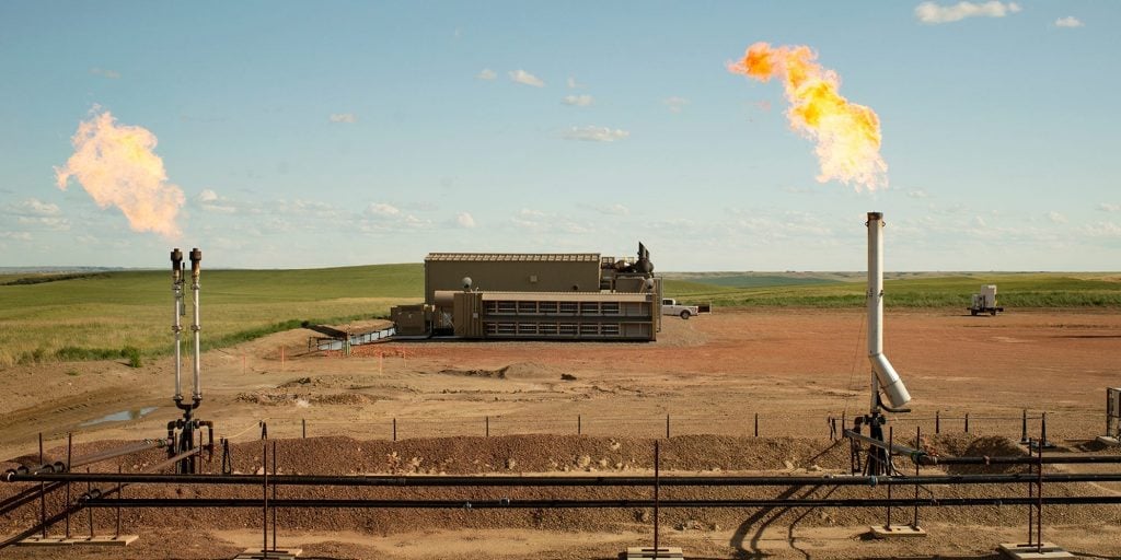Een installatie van Crusoe Energy bij een olieveld in de Amerikaanse staat Montana.