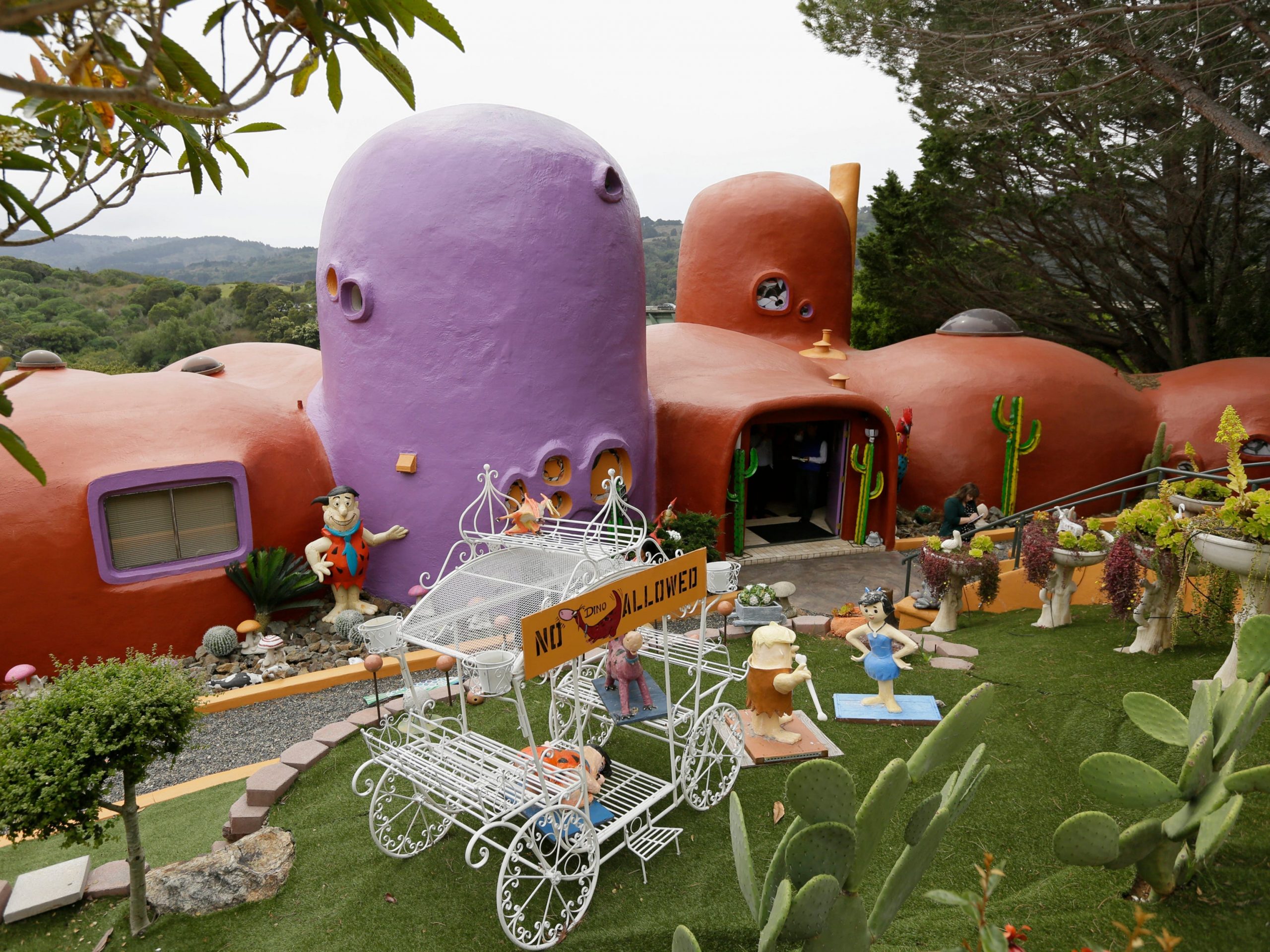 Flintstone House