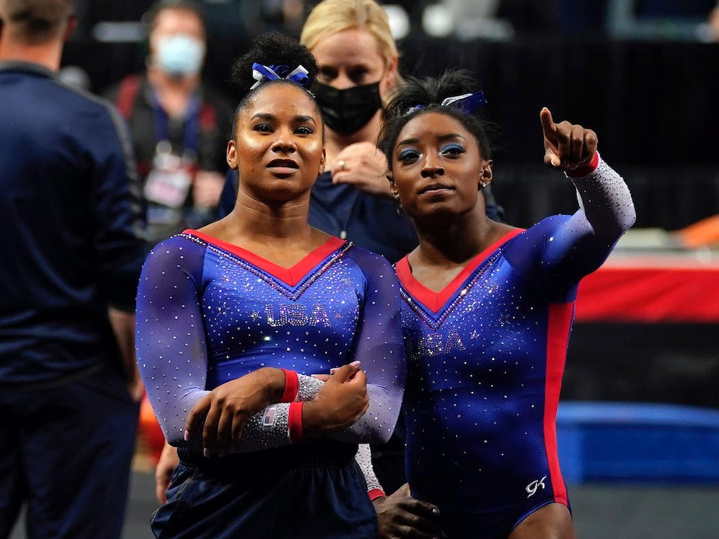 Jordan Chiles (left) and Simone Biles.