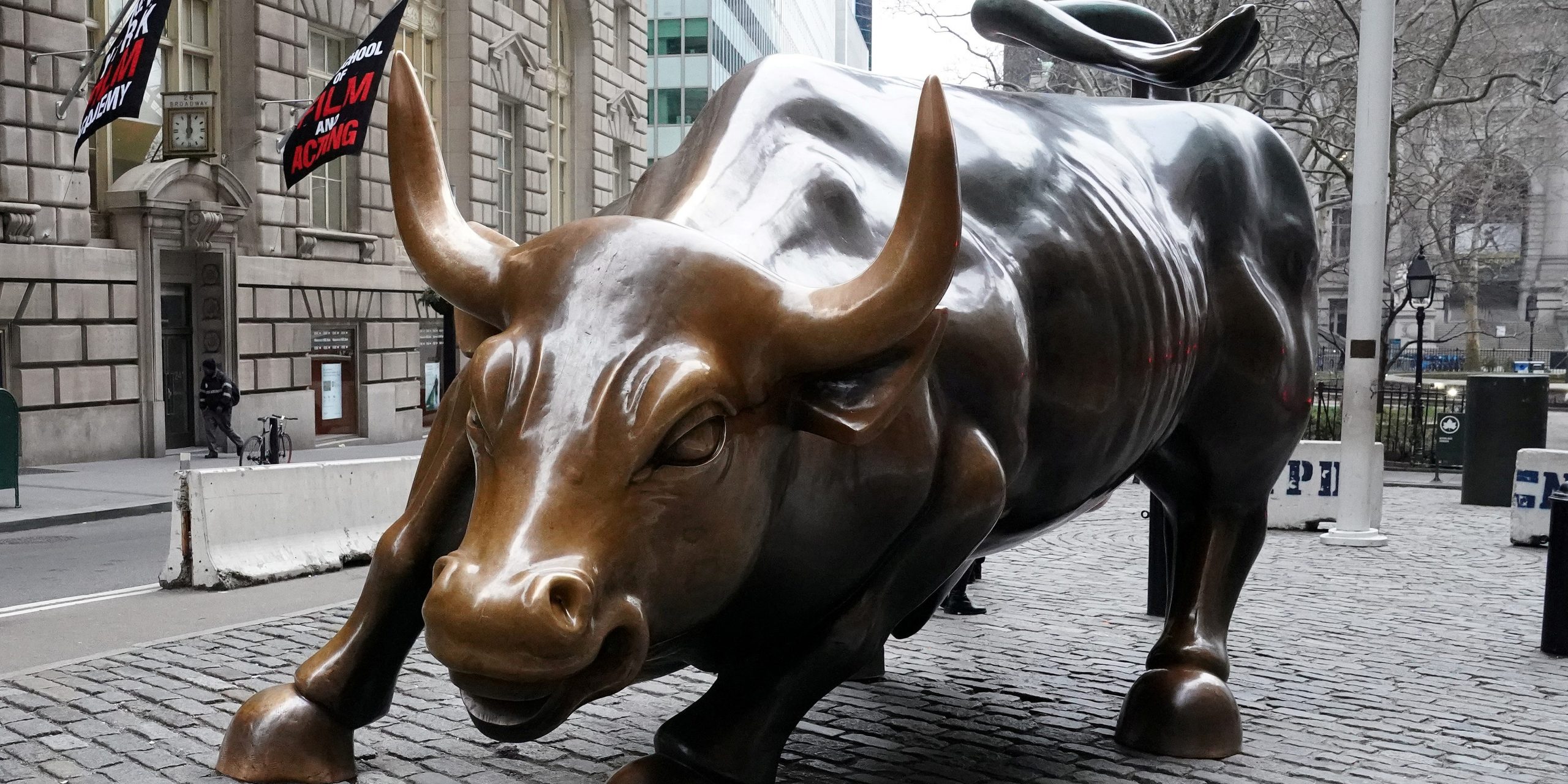 FILE PHOTO: The Charging Bull or Wall Street Bull is pictured in the Manhattan borough of New York City, New York, U.S., January 16, 2019. REUTERS/Carlo Allegri
