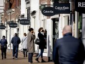 Shoppers in outletcenter Bataviastad in Lelystad.