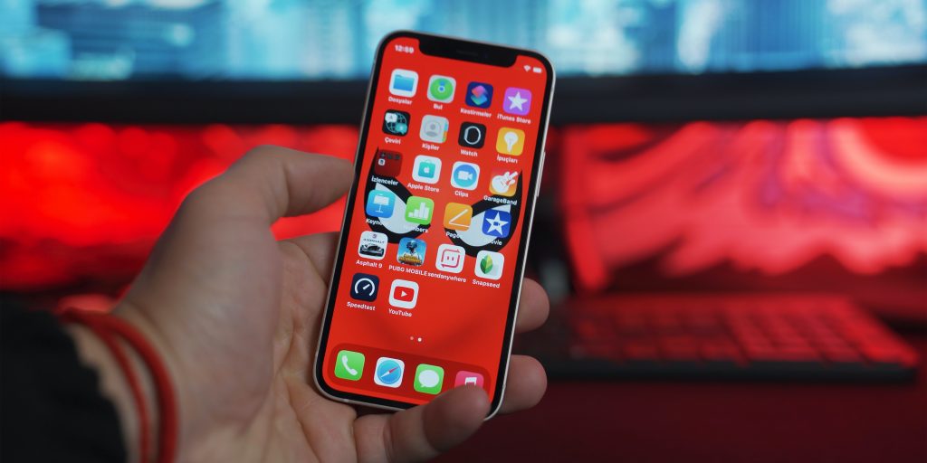 iPhone 12