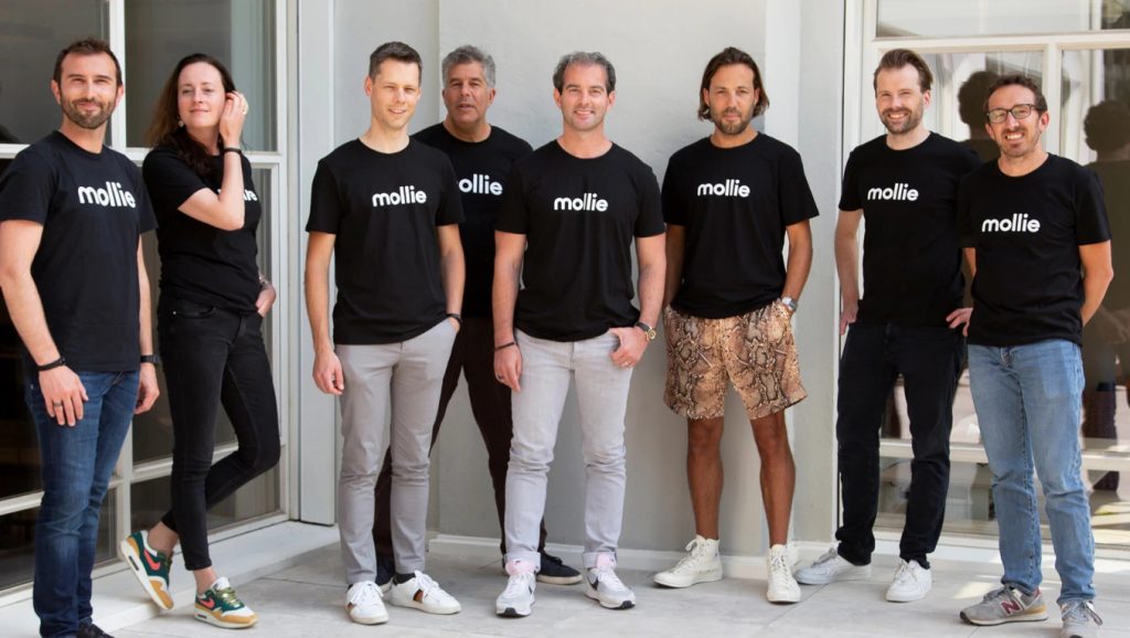 Het team van Mollie, met als derde van rechts oprichter Adriaan Mol en links naast hem CEO Shane Happach.