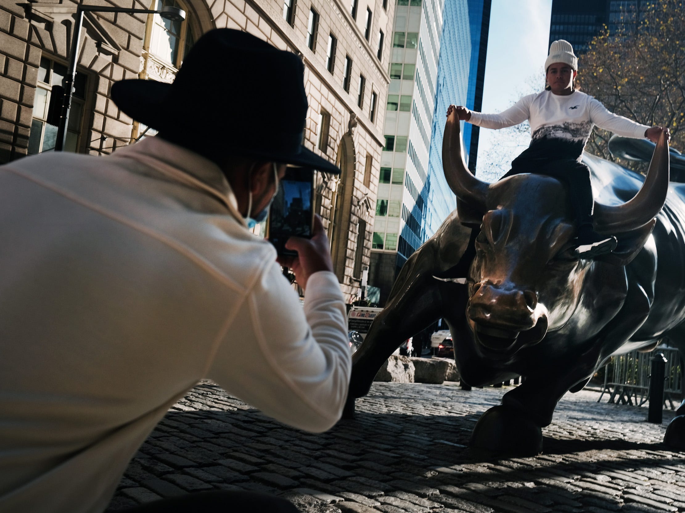 Wall Street NYSE Bull