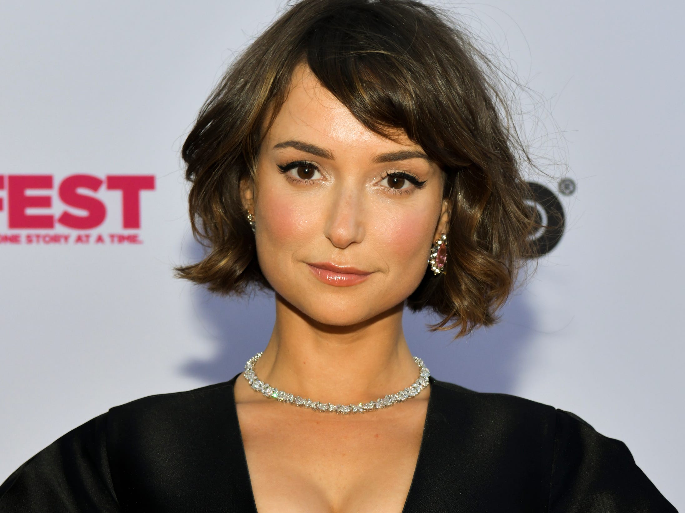 AT&T star Milana Vayntrub reveals how Flo actress helped her deal with  online sexual harassment