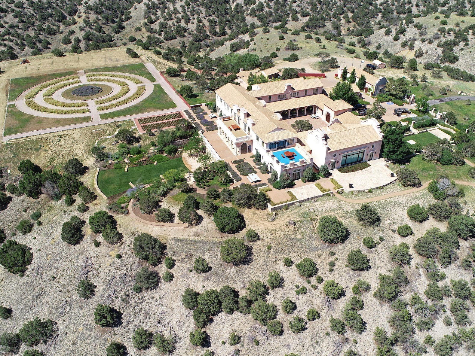 jeffrey epstein zorro ranch