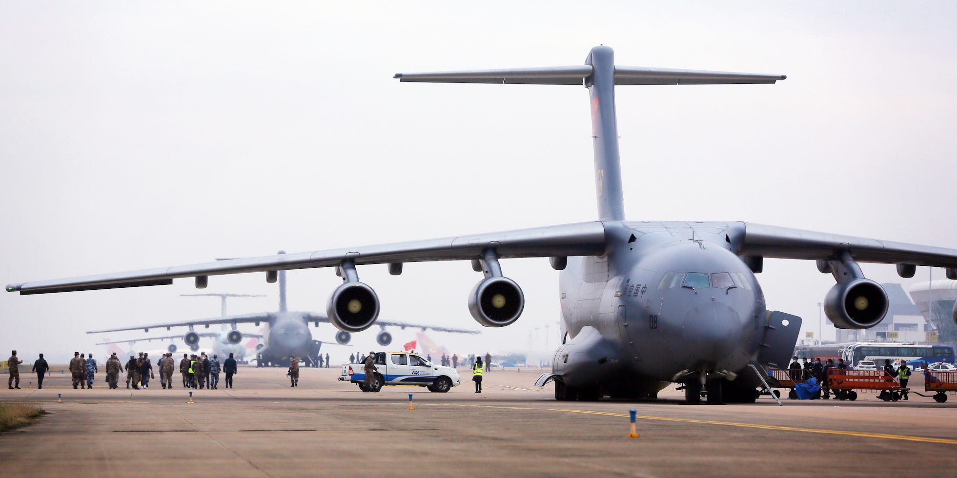 Chinese Y-20 cargo planes delivering medical supplies to Wuhan