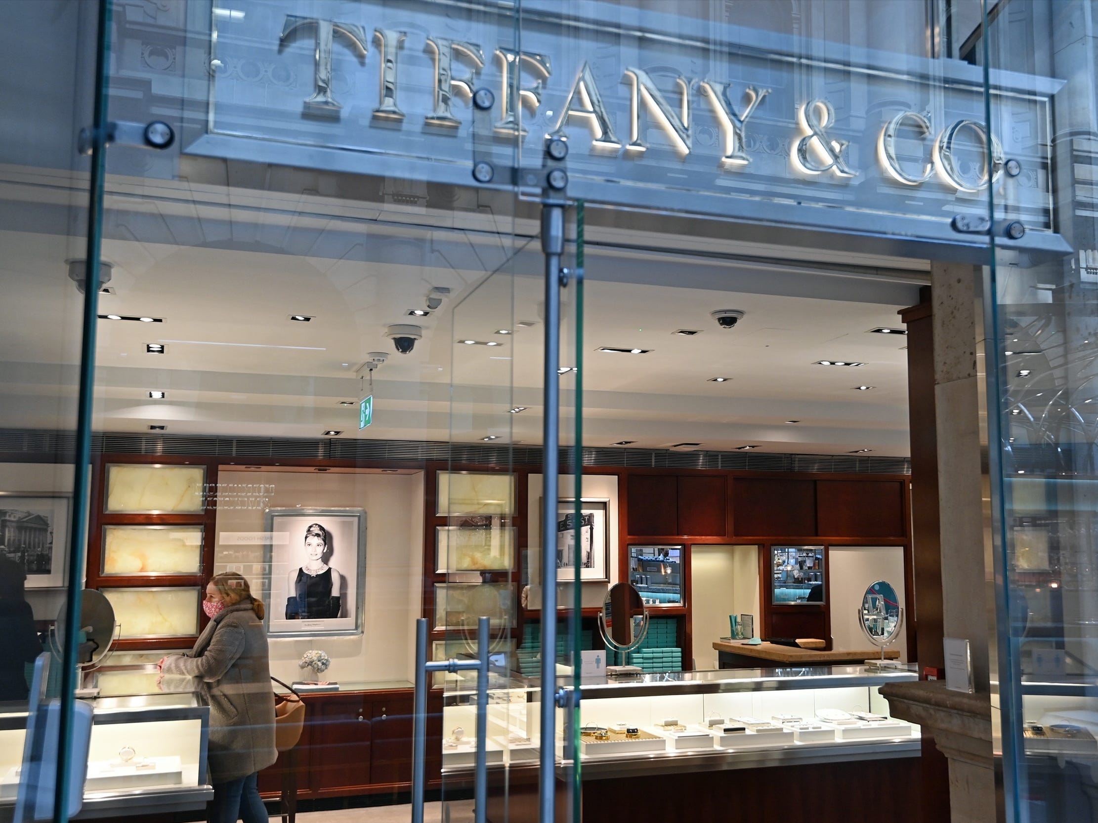 exterior of a tiffany store in london